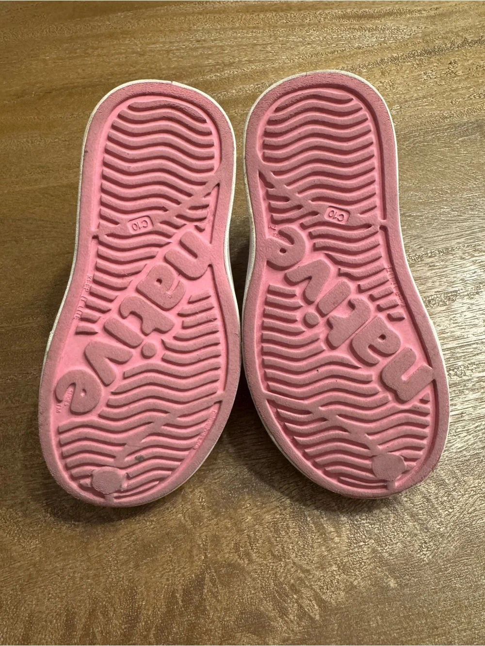 Native Shoes native miles